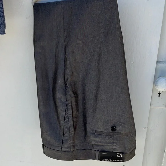 New! Lightweight BR Avery Silk/Rayon Cropped Pants size 12 - Picture 3 of 7